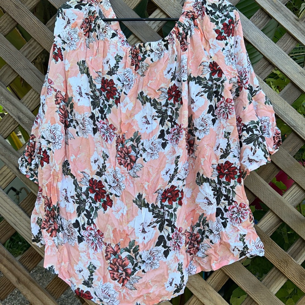 Feathers by Tolani Blouse Floral Soft Modal Size XL - Picture 5 of 9